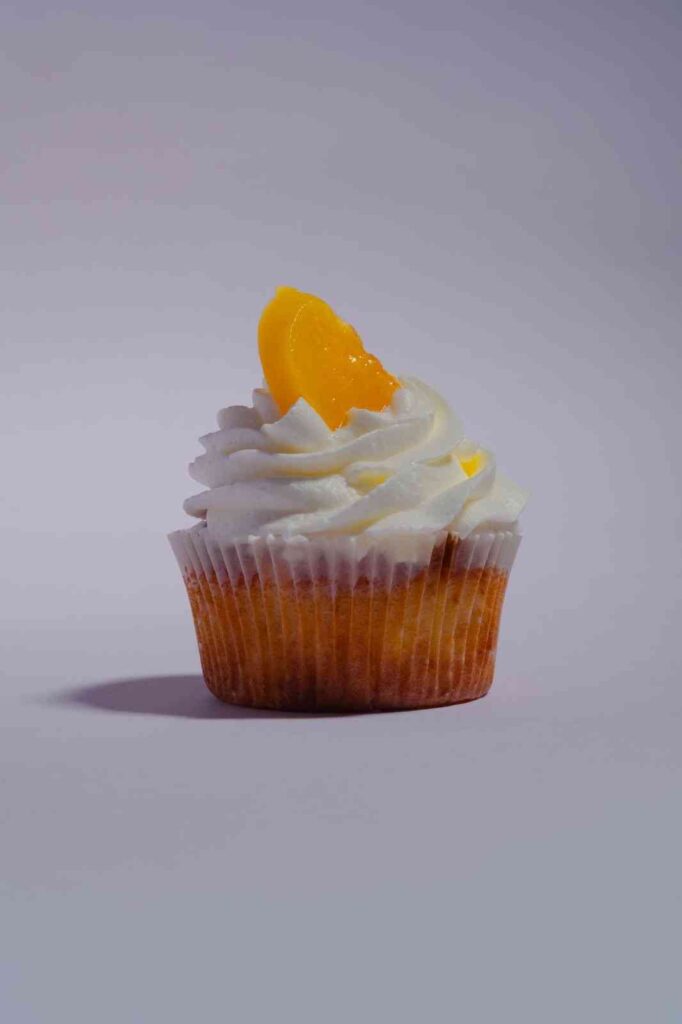 Melocotón con crema